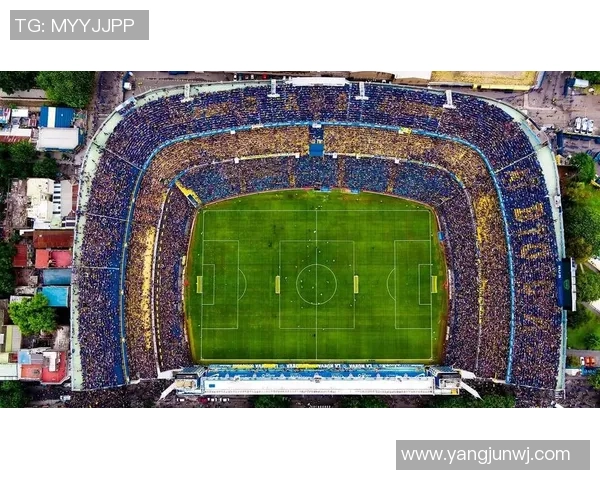 恒大城足球场周边文化活动丰富多彩吸引众多球迷和游客参与